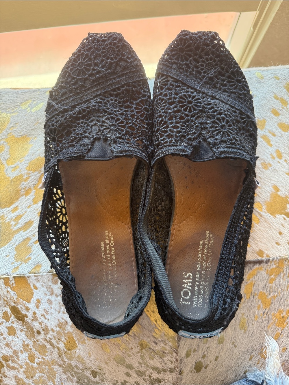 TOMS Black Lace Crochet Slip-On Flats size 7M